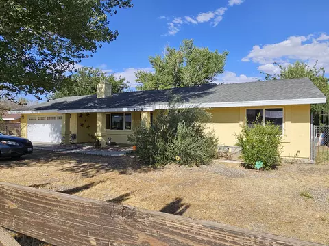 Exterior - 40176 179th St E, Palmdale, CA 93591 photo 12 of 13