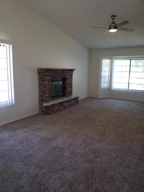 1234 Ave J6 E, Lancaster, CA 93535 photo 5