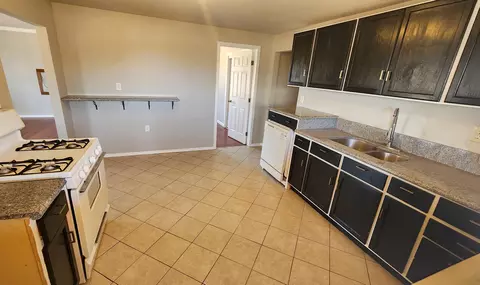 Kitchen - 26979 Nichols St, Boron, CA 93516 photo 1 of 5