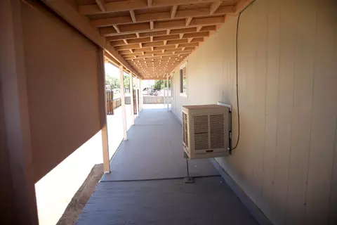 Exterior - 26979 Nichols St, Boron, CA 93516 photo 4 of 5