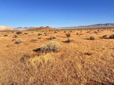 Fifth, Mojave, CA 93501 photo 8