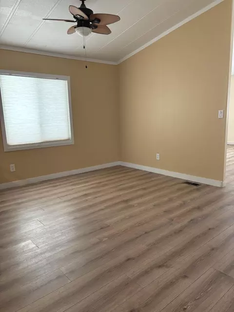 1030 Ave S E #21, Palmdale, CA 93550 photo 10