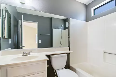 2523 Emerald Ln, Lancaster, CA 93535 photo 17