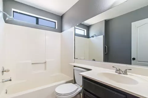2523 Emerald Ln, Lancaster, CA 93535 photo 18