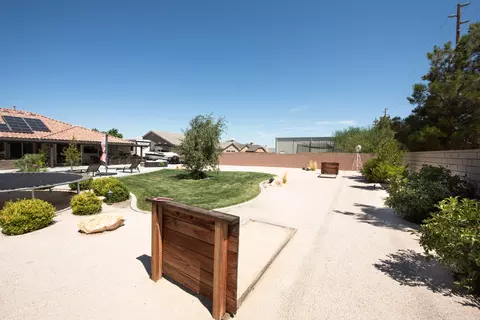 42508 Yew St, Lancaster, CA 93536 photo 16