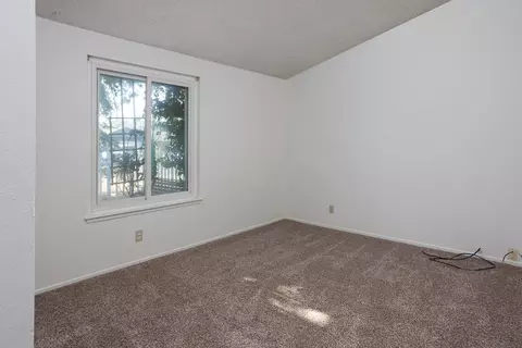 44211 Gingham Ave, Lancaster, CA 93535 photo 12