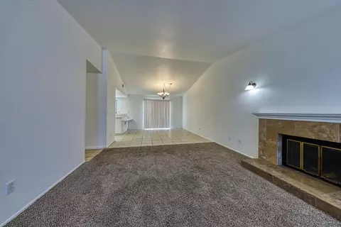 538 Ave J 9 E, Lancaster, CA 93535 photo 2