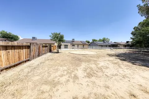 538 Ave J 9 E, Lancaster, CA 93535 photo 20