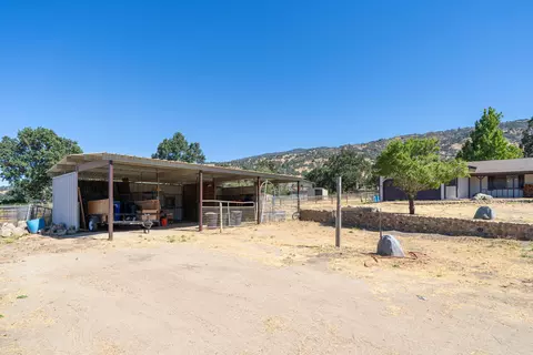 28201 Black Gold Way, Tehachapi, CA 93561 photo 24