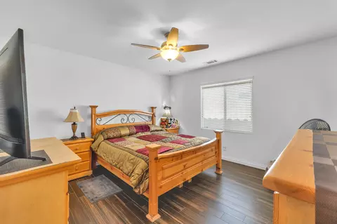 Bedroom - 3141 James Ct, Lancaster, CA 93535 photo 1 of 3