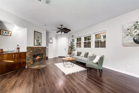 Other - 28215 Clementine Dr, Santa Clarita, CA 91350 photo 1 of 10