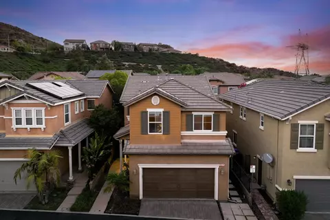 Other - 28215 Clementine Dr, Santa Clarita, CA 91350 photo 9 of 10