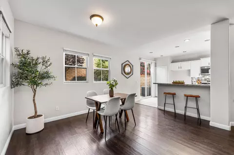 Dining - 28215 Clementine Dr, Santa Clarita, CA 91350 photo 1 of 2