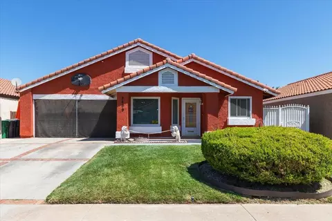 3609 Casamia Ave, Palmdale, CA 93550