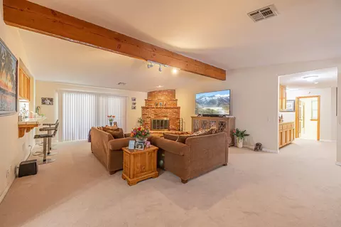 3700 Spice St W, Lancaster, CA 93536 photo 7