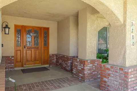 3700 Spice St W, Lancaster, CA 93536 photo 3