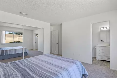 Bedroom - 21211 Santa Barbara Dr, Tehachapi, CA 93561 photo 2 of 7