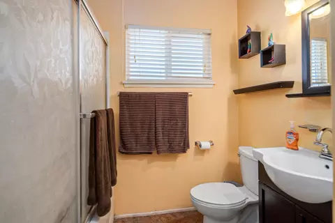 Bath - 38749 22nd St E, Palmdale, CA 93550 photo 2 of 2