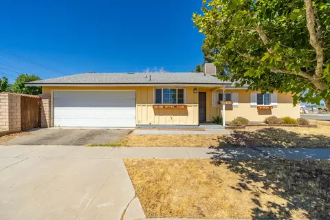 38749 22nd St E, Palmdale, CA 93550