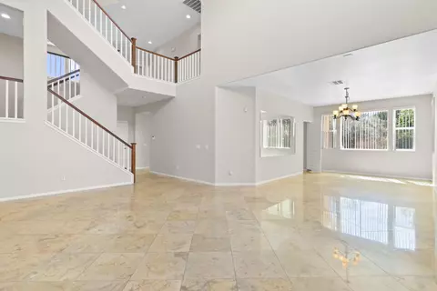 43131 Hampton St, Lancaster, CA 93536 photo 5