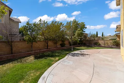 43131 Hampton St, Lancaster, CA 93536 photo 38