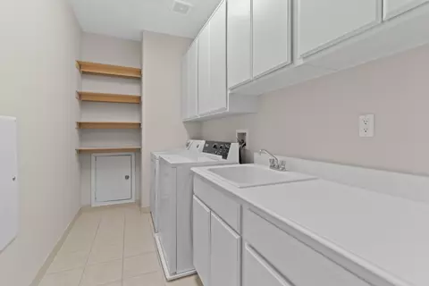 43131 Hampton St, Lancaster, CA 93536 photo 31