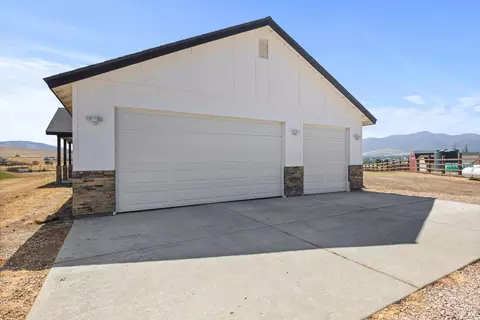 21736 Pinon Canyon Rd, Tehachapi, CA 93561 photo 23