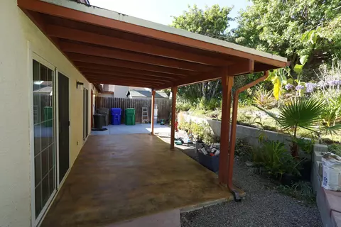 Exterior - 328 San Dimas Ave, Oceanside, CA 92057 photo 1 of 3