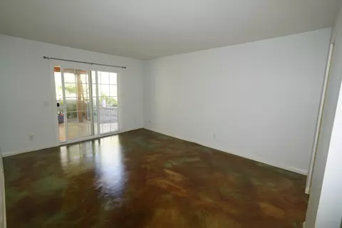 Living - 328 San Dimas Ave, Oceanside, CA 92057 photo 2 of 5