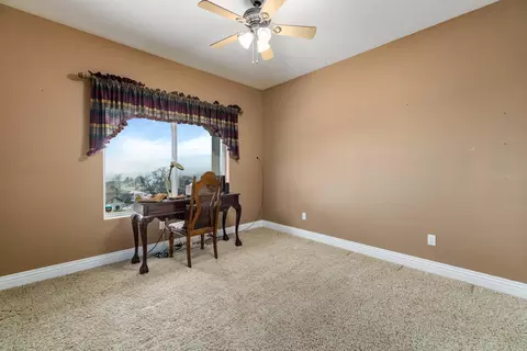 18850 Mustang Dr, Tehachapi, CA 93561 photo 30