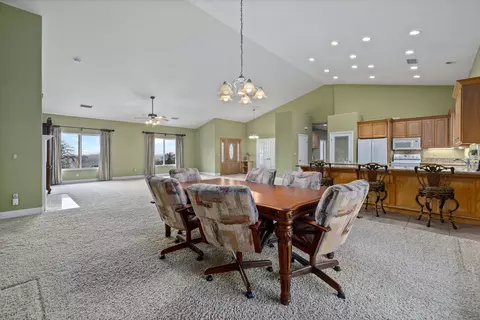 18850 Mustang Dr, Tehachapi, CA 93561 photo 17