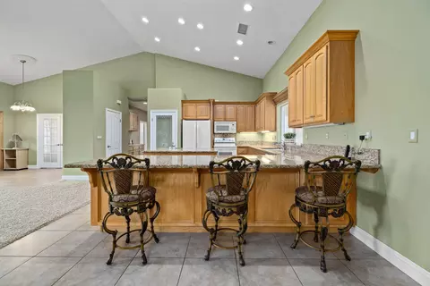 18850 Mustang Dr, Tehachapi, CA 93561 photo 11