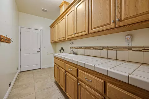 18850 Mustang Dr, Tehachapi, CA 93561 photo 32