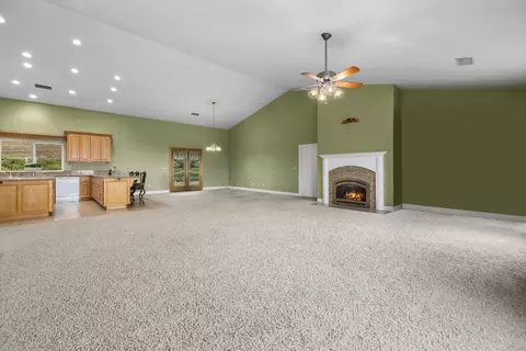 18850 Mustang Dr, Tehachapi, CA 93561 photo 8
