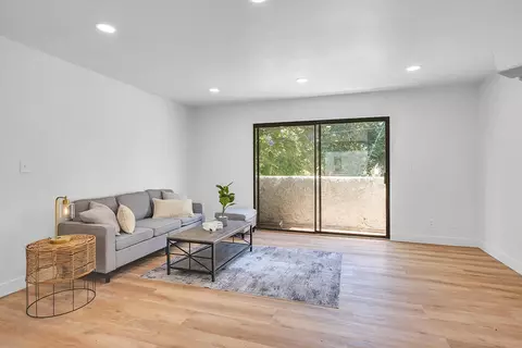 11643 Chandler Blvd #101, North Hollywood, CA 91601