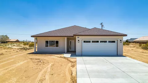 10608 Oleander Ave, California City, CA 93505
