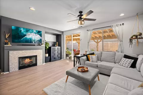 1243 W Ave H 7, Lancaster, CA 93534 photo 4