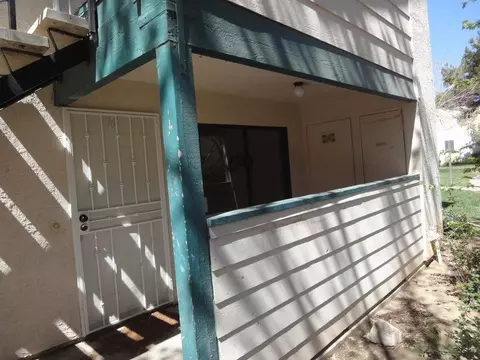 Exterior - 44436 15th St E #16, Lancaster, CA 93535 photo 9 of 9
