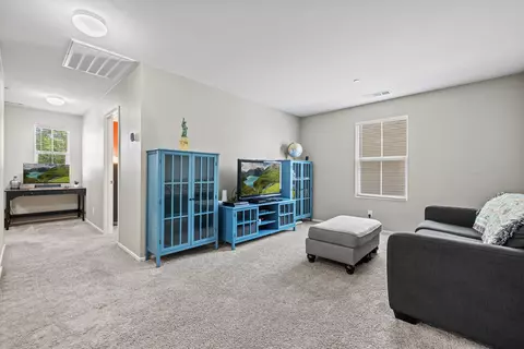 44315 Stadium Ct, Lancaster, CA 93535 photo 35