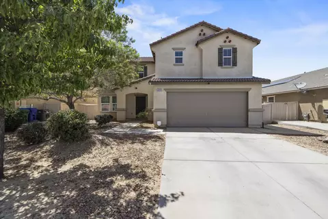 44315 Stadium Ct, Lancaster, CA 93535 photo 2