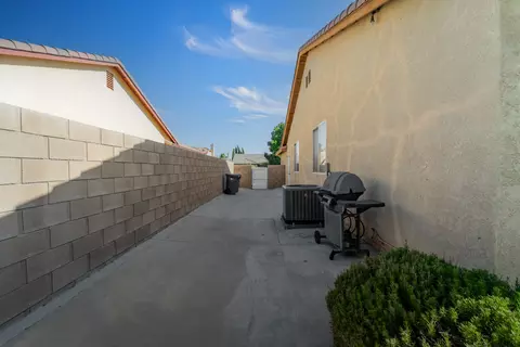 1601 Regents St, Lancaster, CA 93534 photo 31