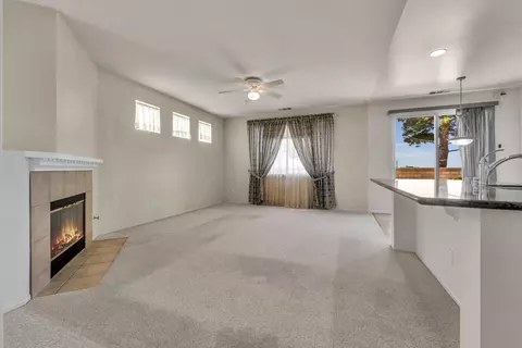 1601 Regents St, Lancaster, CA 93534 photo 7
