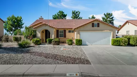 1601 Regents St, Lancaster, CA 93534