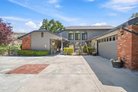 26460 Brian Pl, Tehachapi, CA 93561