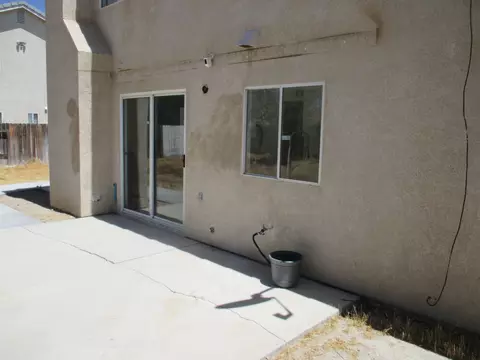 44745 Overland Ave, Lancaster, CA 93536 photo 13