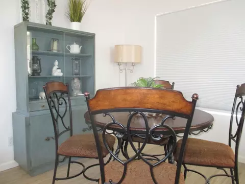 44745 Overland Ave, Lancaster, CA 93536 photo 7