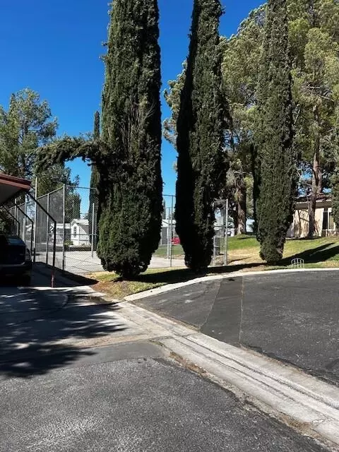4444 Avenue R E #84, Palmdale, CA 93552 photo 28
