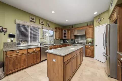 43421 Bale Ct, Lancaster, CA 93535 photo 11