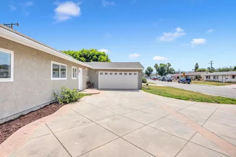 Exterior - 1621 Arcane St, Simi Valley, CA 93065 photo 13 of 13