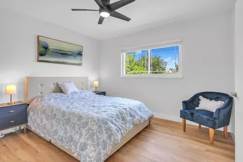 Bedroom - 1621 Arcane St, Simi Valley, CA 93065 photo 6 of 9